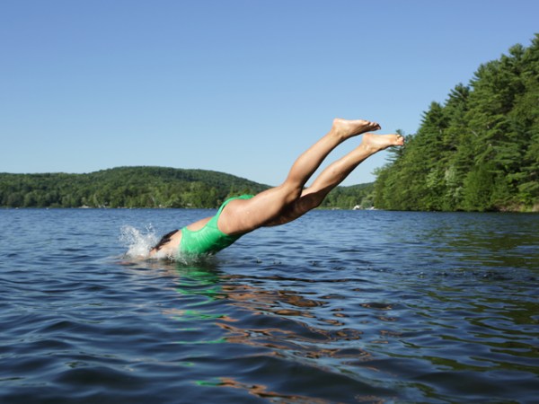Diving into a cold&nbsp;lake